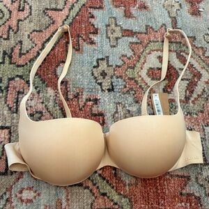 NWT SKIMS Balconette Push Up Bra